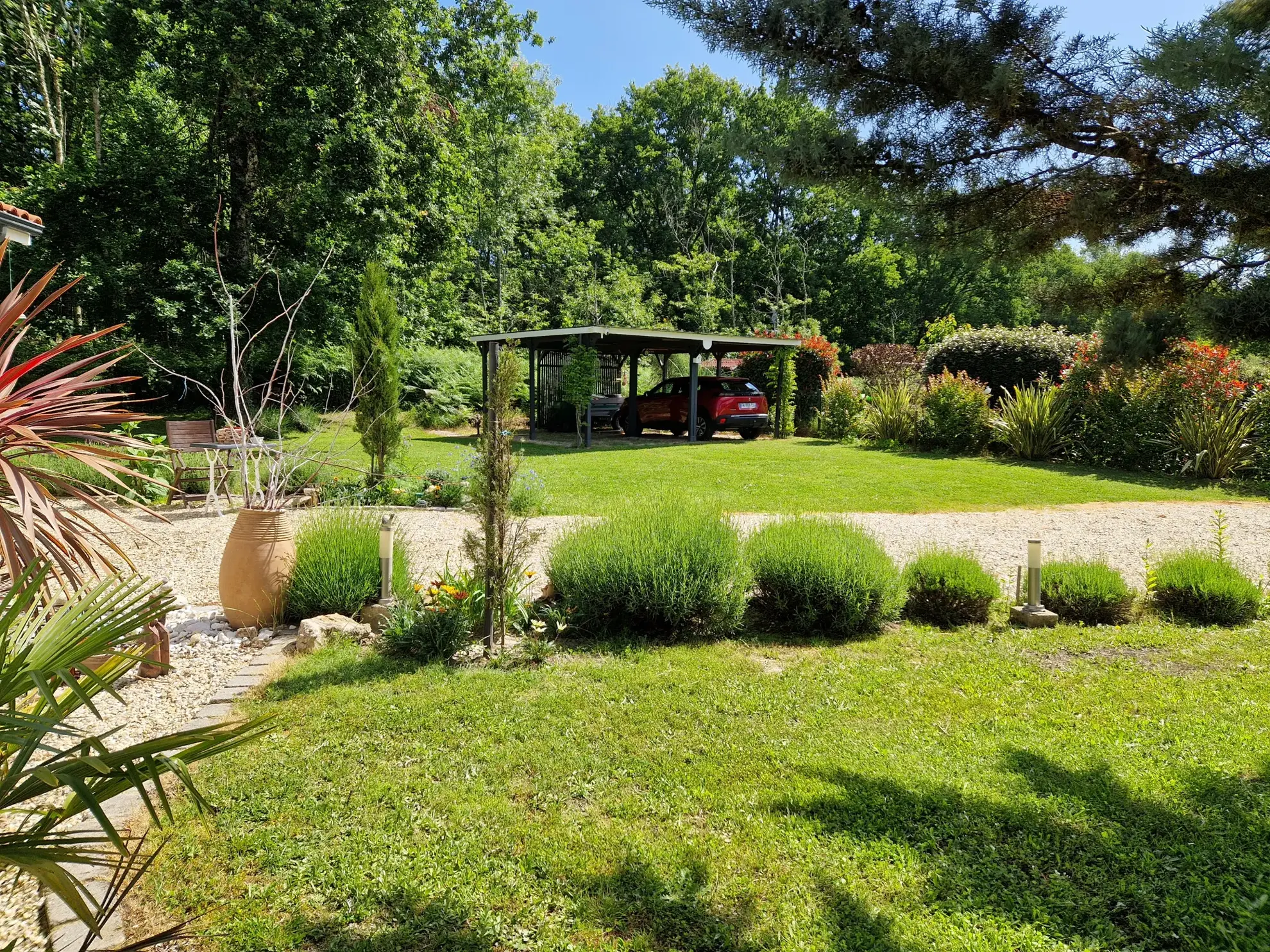 Maison de plain-pied à Langon avec 4 chambres et terrasse 