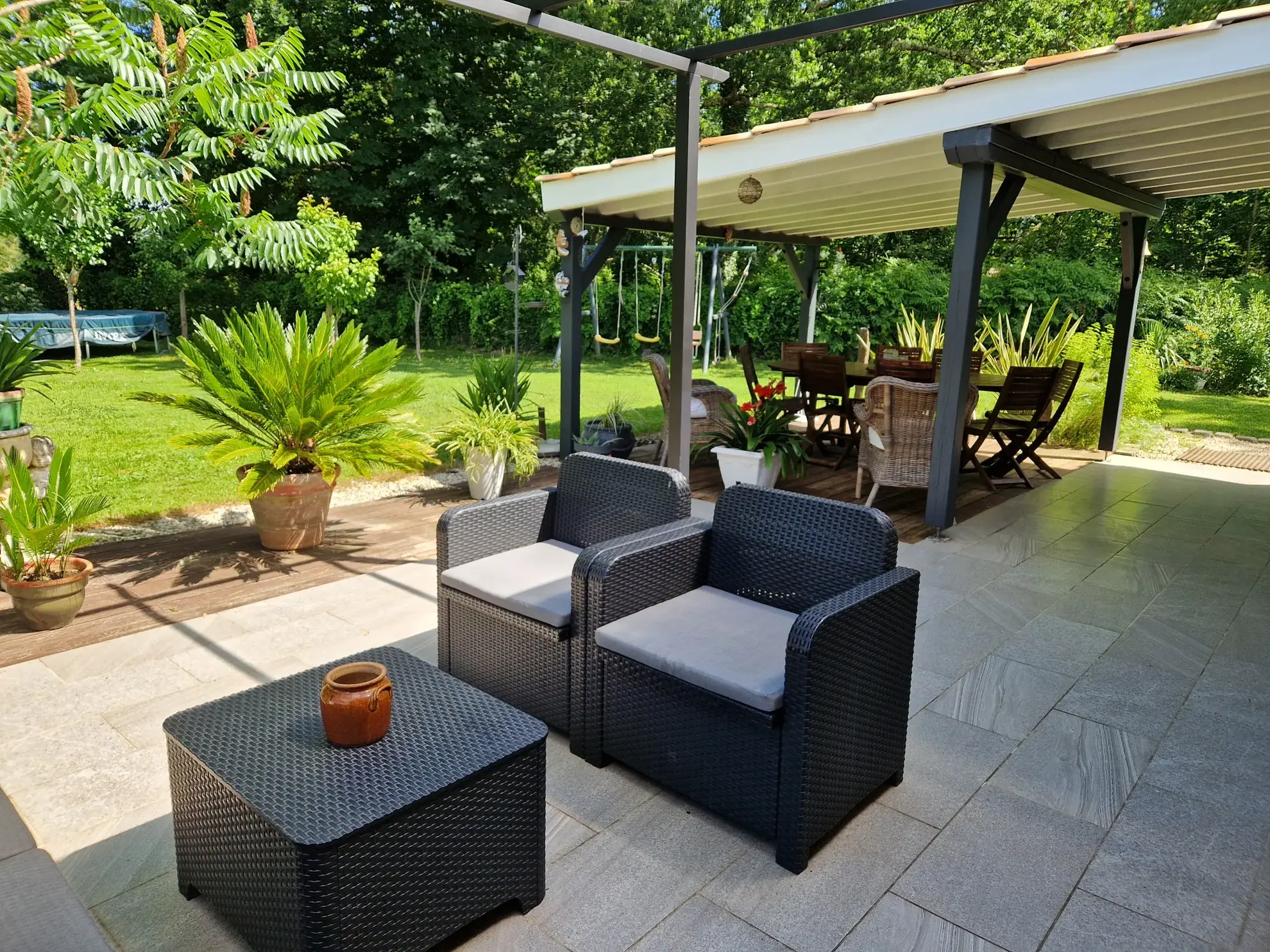 Maison de plain-pied à Langon avec 4 chambres et terrasse 