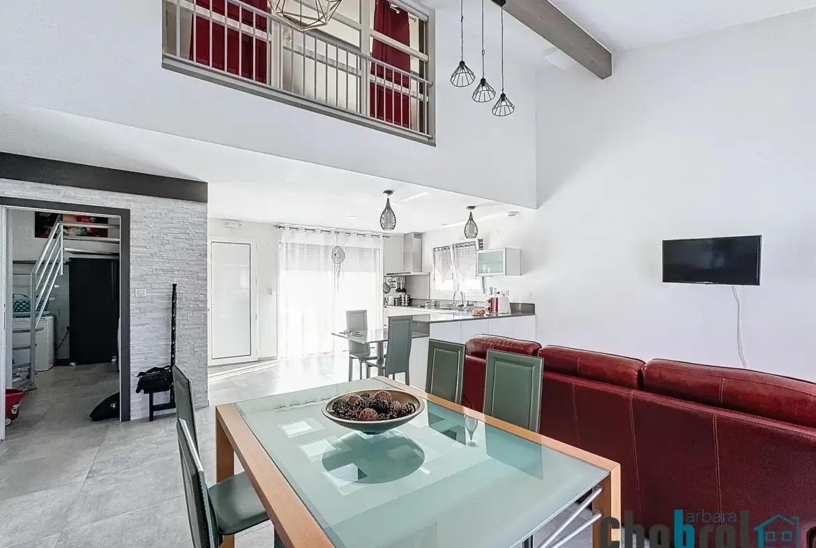 Charmante maison contemporaine à vendre à Pompignan 