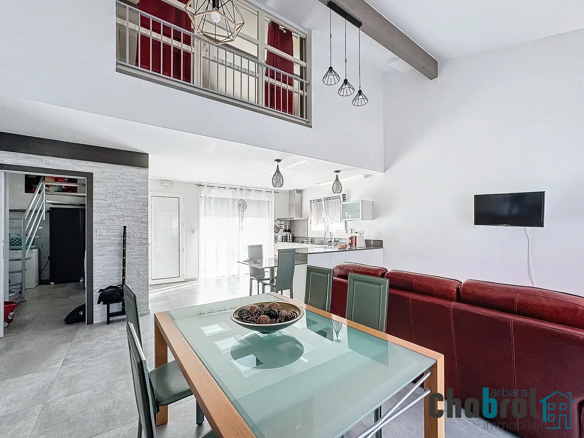 Charmante maison contemporaine à vendre à Pompignan 