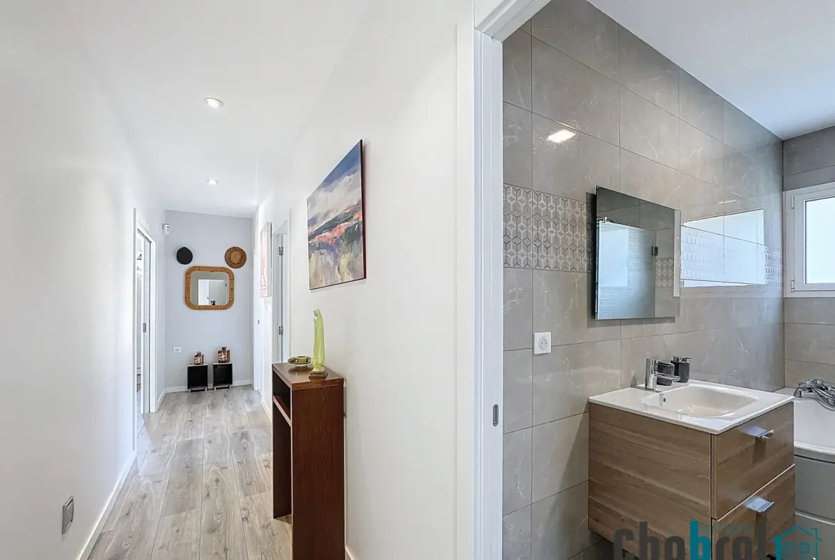 Charmante maison contemporaine à vendre à Pompignan 