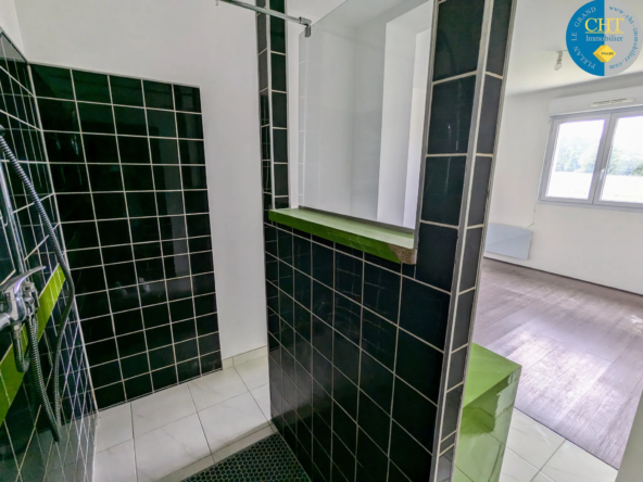 Maison à vendre à GUER (56 380) avec 3 chambres et grand terrain 
