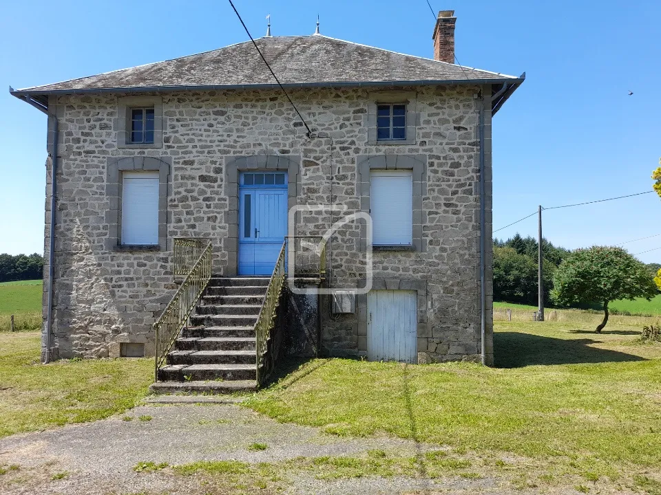 Jolie maison en pierre à Sousceyrac