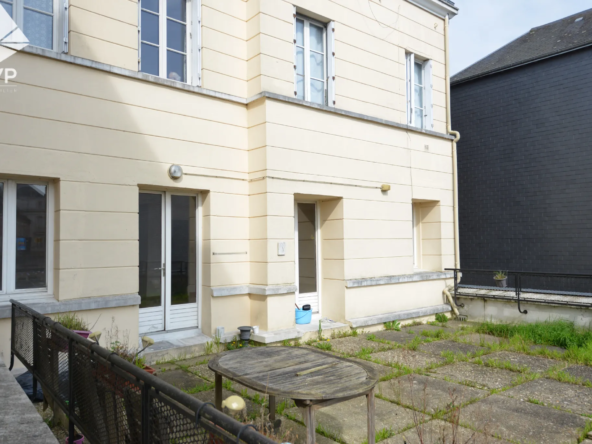 Appartement lumineux 4 chambres à vendre au centre-ville de Bolbec 