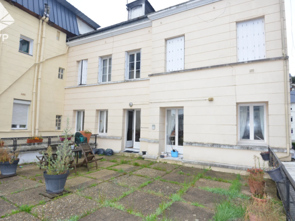 Appartement lumineux 4 chambres à vendre au centre-ville de Bolbec 