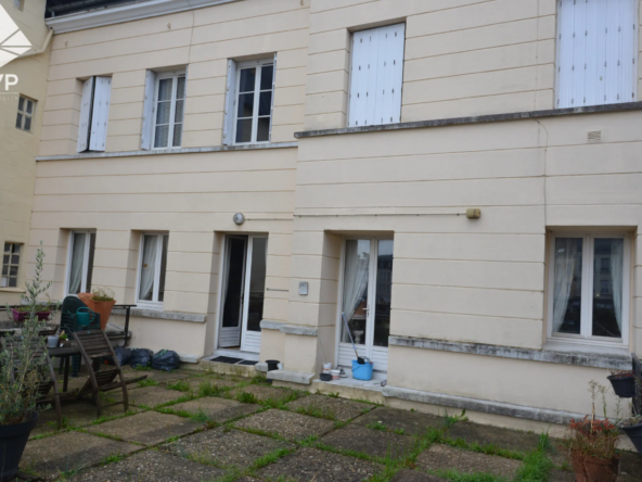 Appartement lumineux 4 chambres à vendre au centre-ville de Bolbec 