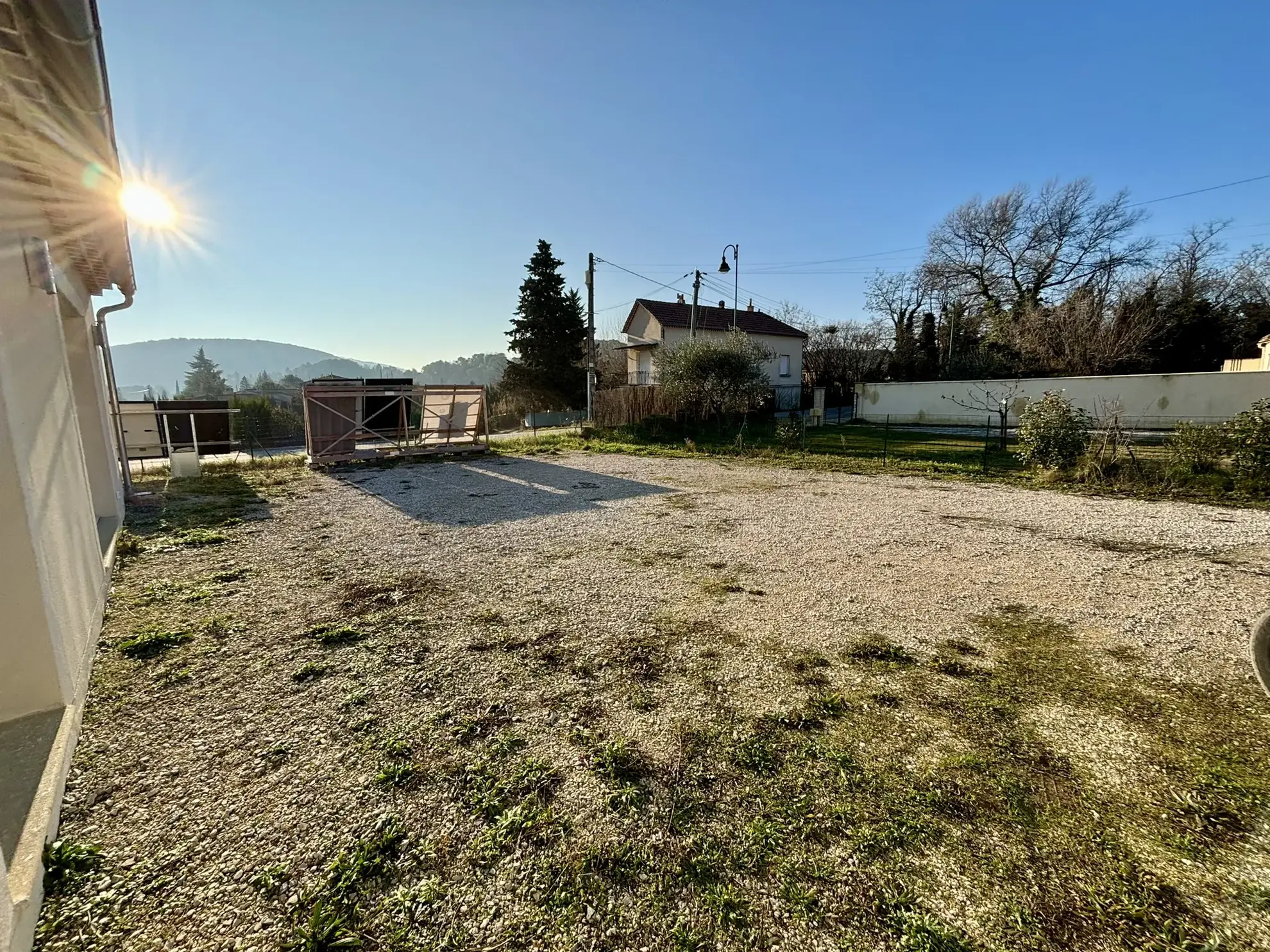 Villa récente de plain-pied avec jardin à Vaison-la-Romaine 