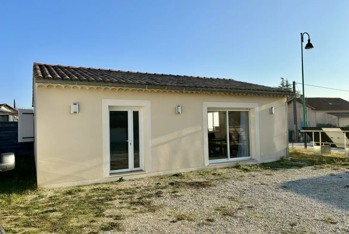 Villa récente de plain-pied avec jardin à Vaison-la-Romaine 