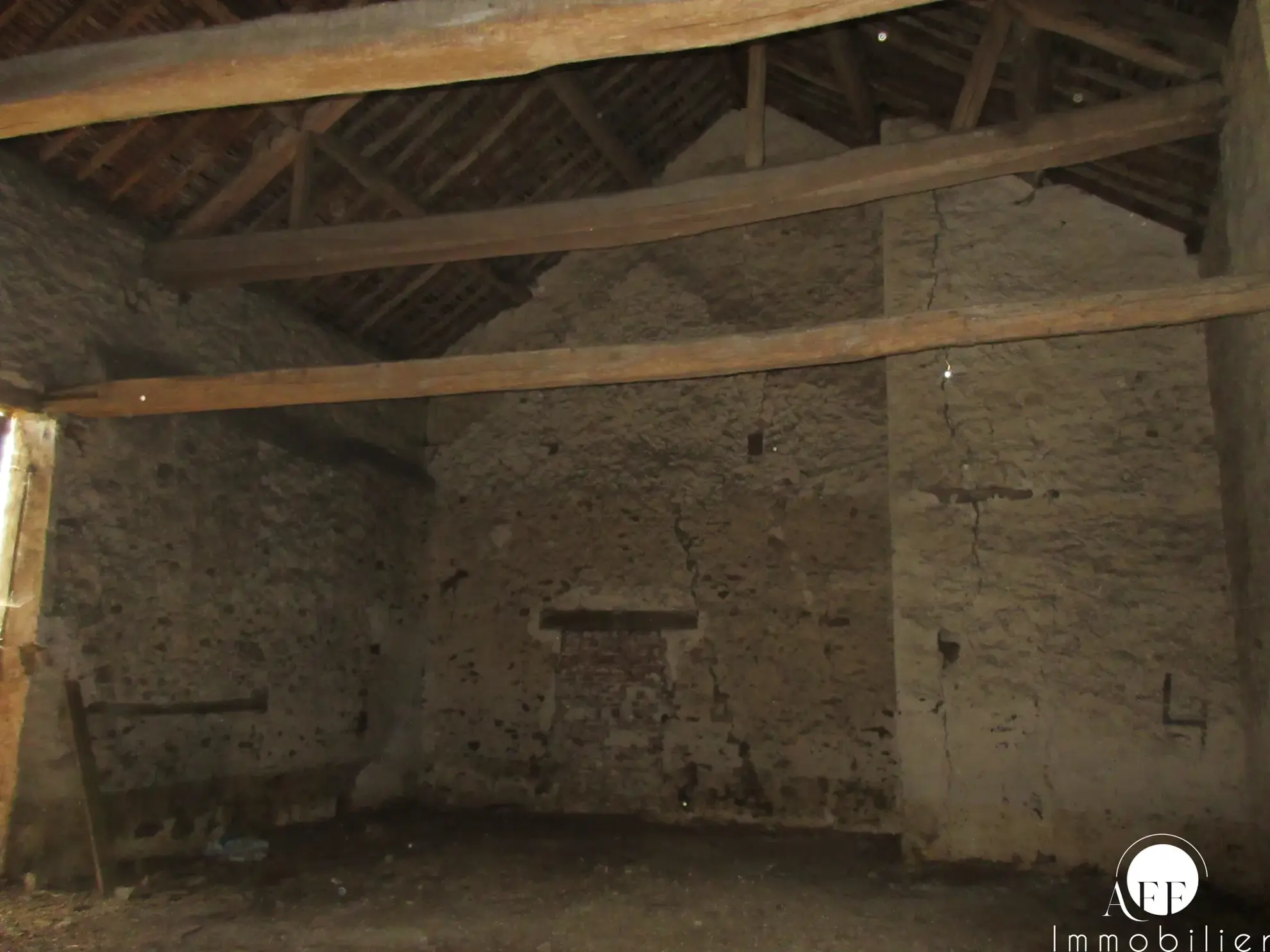 Terrain de 367 m² avec grange de 120 m² à La Ferté Gaucher 
