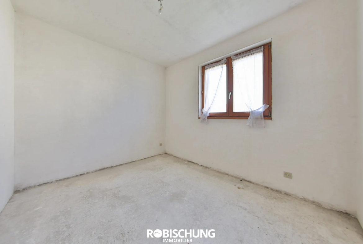 Maison de village à rénover à Lutter - 109 m² 