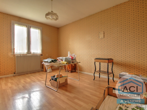Maison individuelle de 77 m2 avec 2 chambres à Luzinay 
