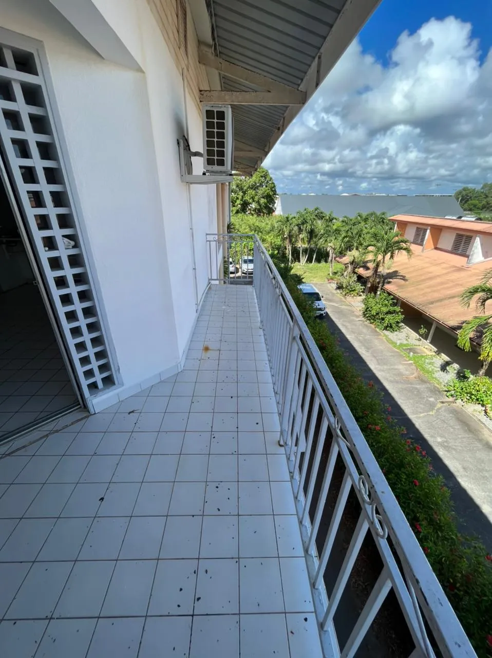 Superbe Appartement T2 avec Terrasse à Cayenne, Montabo 