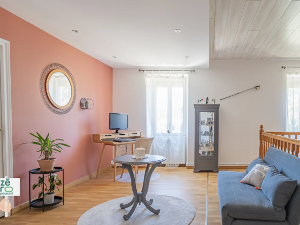 Maison rénovée du 19ème siècle à vendre à La Chapelle-Thémer 