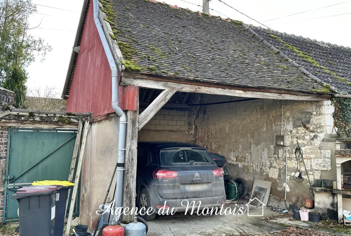 Fermette spacieuse à vendre à Bray sur Seine 