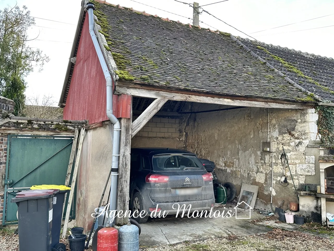 Fermette spacieuse à vendre à Bray sur Seine 