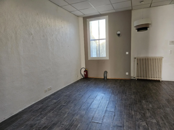 Maison spacieuse à vendre à Orange - 4 chambres, 155 m² 