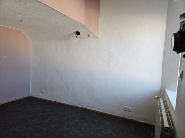 Maison spacieuse à vendre à Orange - 4 chambres, 155 m² 