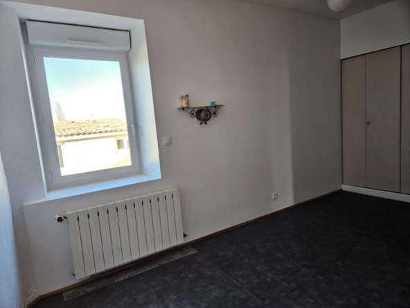 Maison spacieuse à vendre à Orange - 4 chambres, 155 m² 