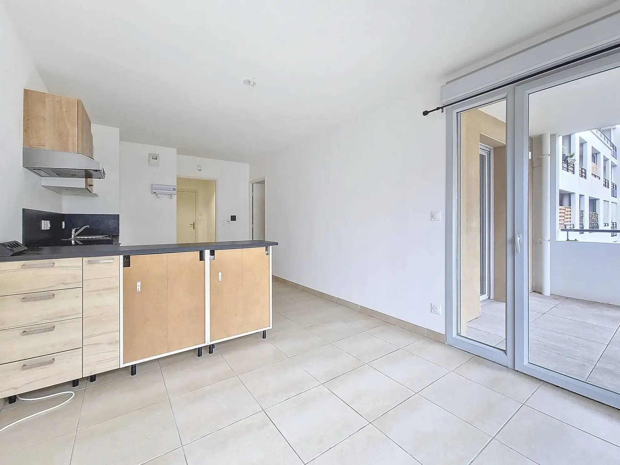 Charmant appartement à Gardanne avec garage et terrasse 