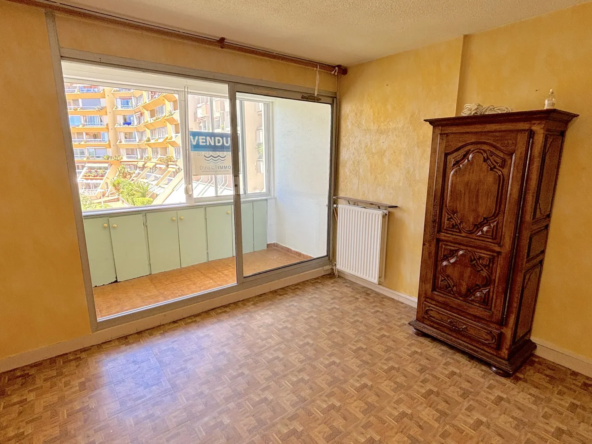 Vente appartement F2 traversant avec loggia à Carnon-Plage 