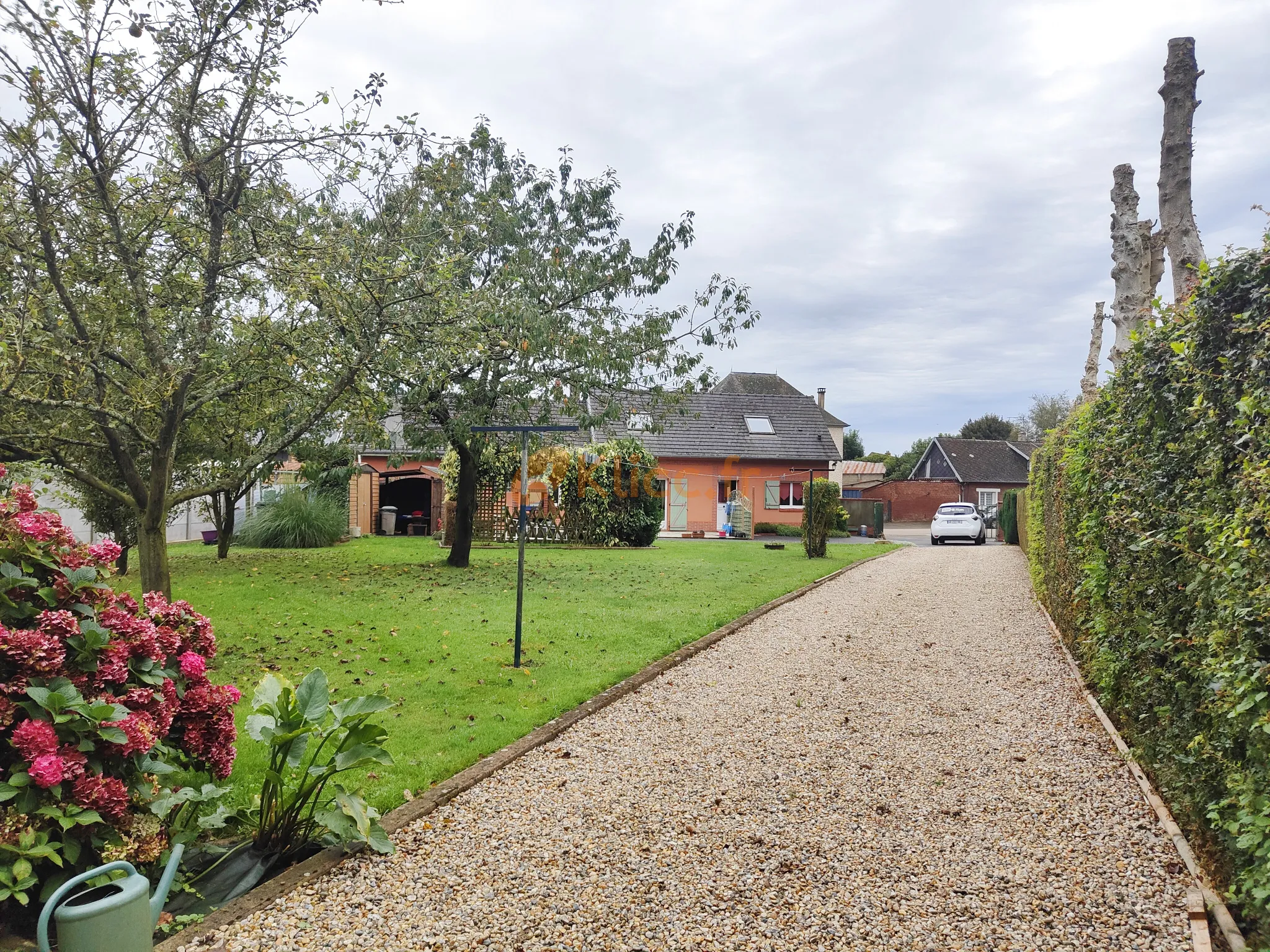 Maison avec terrasse à Fresnoy-Folny à vendre pour 170 000 € 