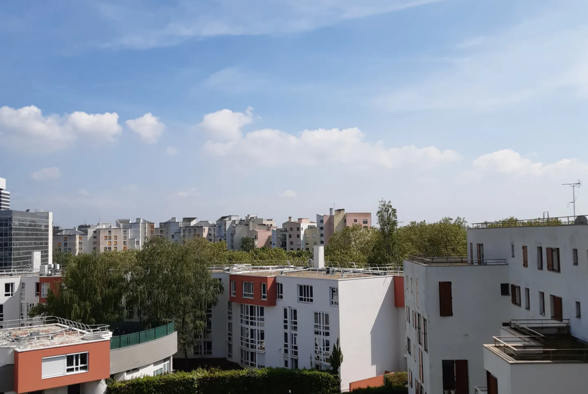 À vendre : Appartement T4 de 79,65 m² à Cergy avec terrasse 