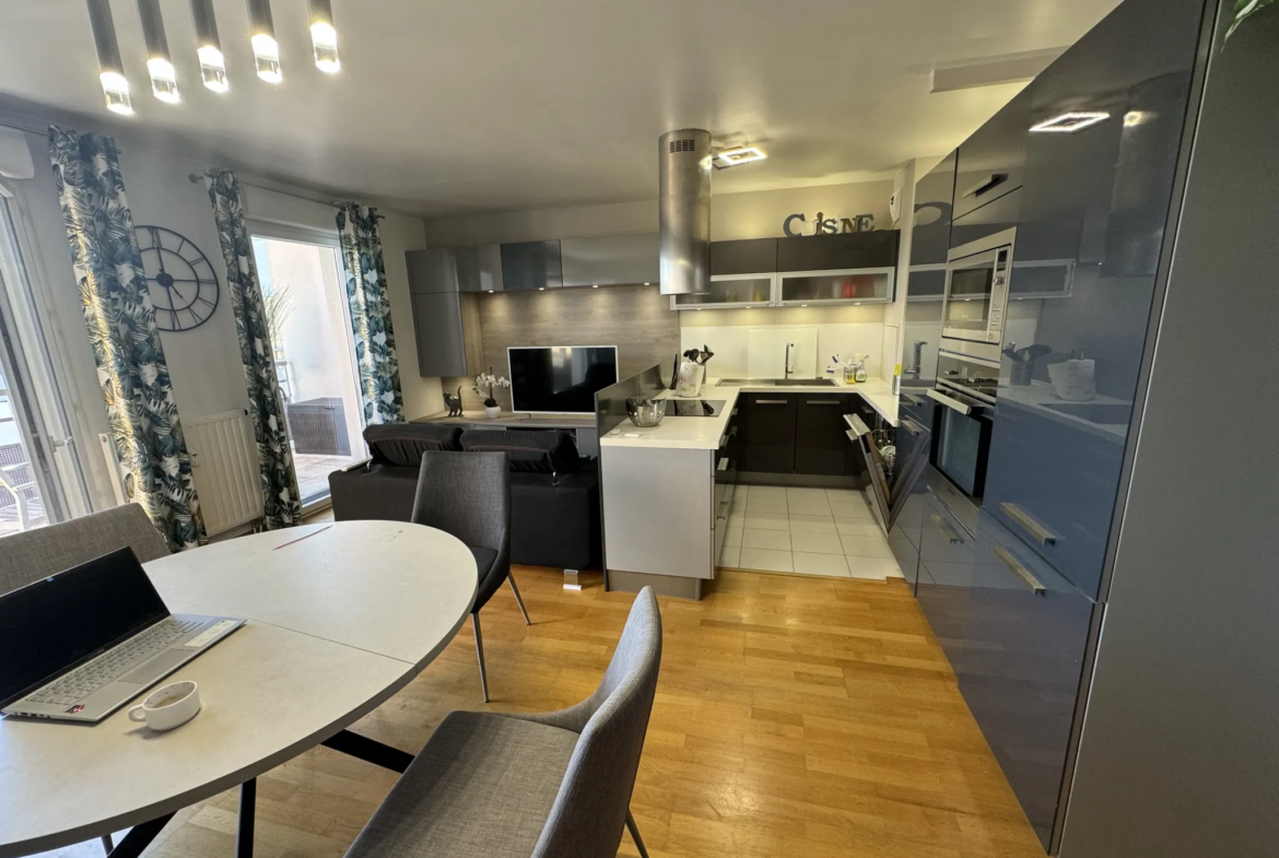 À vendre : Appartement T4 de 79,65 m² à Cergy avec terrasse 