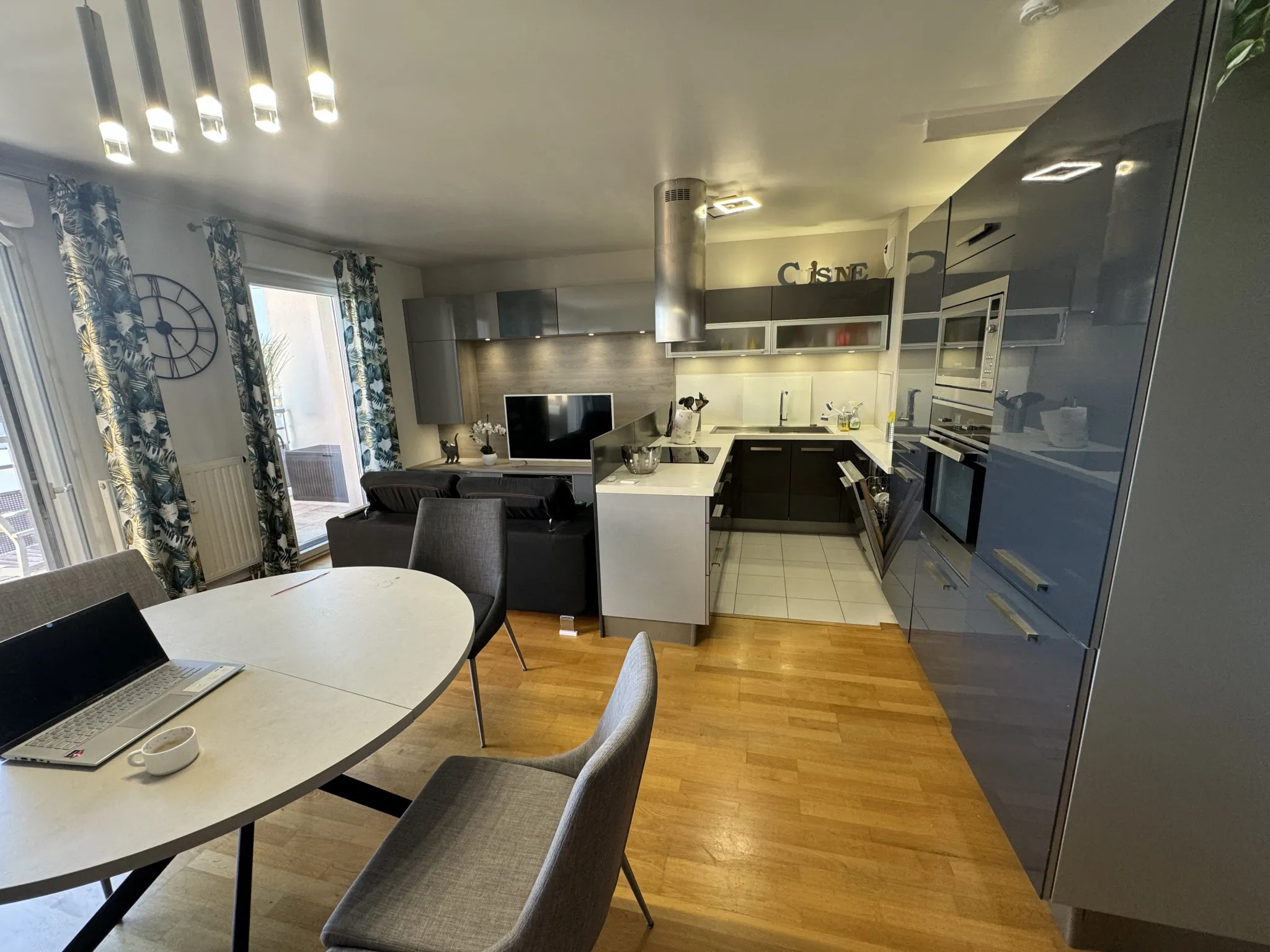 À vendre : Appartement T4 de 79,65 m² à Cergy avec terrasse 