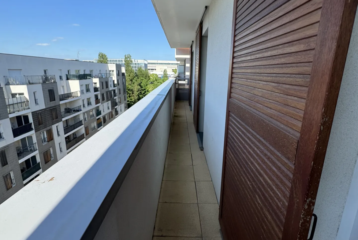 À vendre : Appartement T4 de 79,65 m² à Cergy avec terrasse 