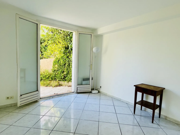 Appartement 2 pièces à vendre à Cannes sur l'avenue de Vallauris 