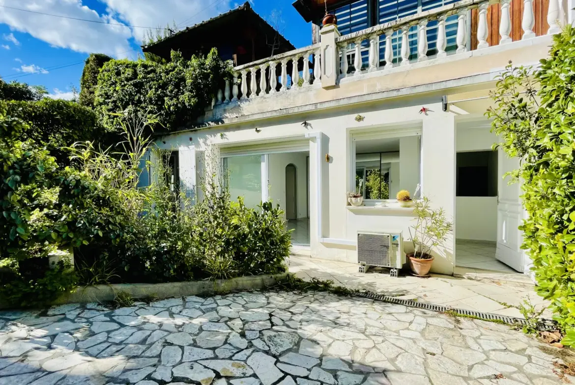 Appartement 2 pièces à vendre à Cannes sur l'avenue de Vallauris 