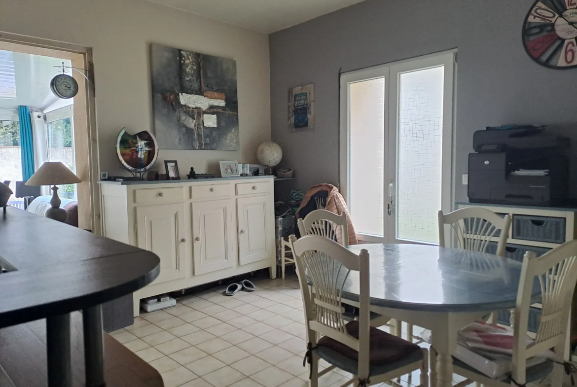 Appartement 3 pièces à vendre au centre ville d'Ablis 
