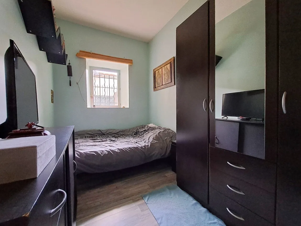 Appartement 3 pièces à vendre au centre ville d'Ablis 