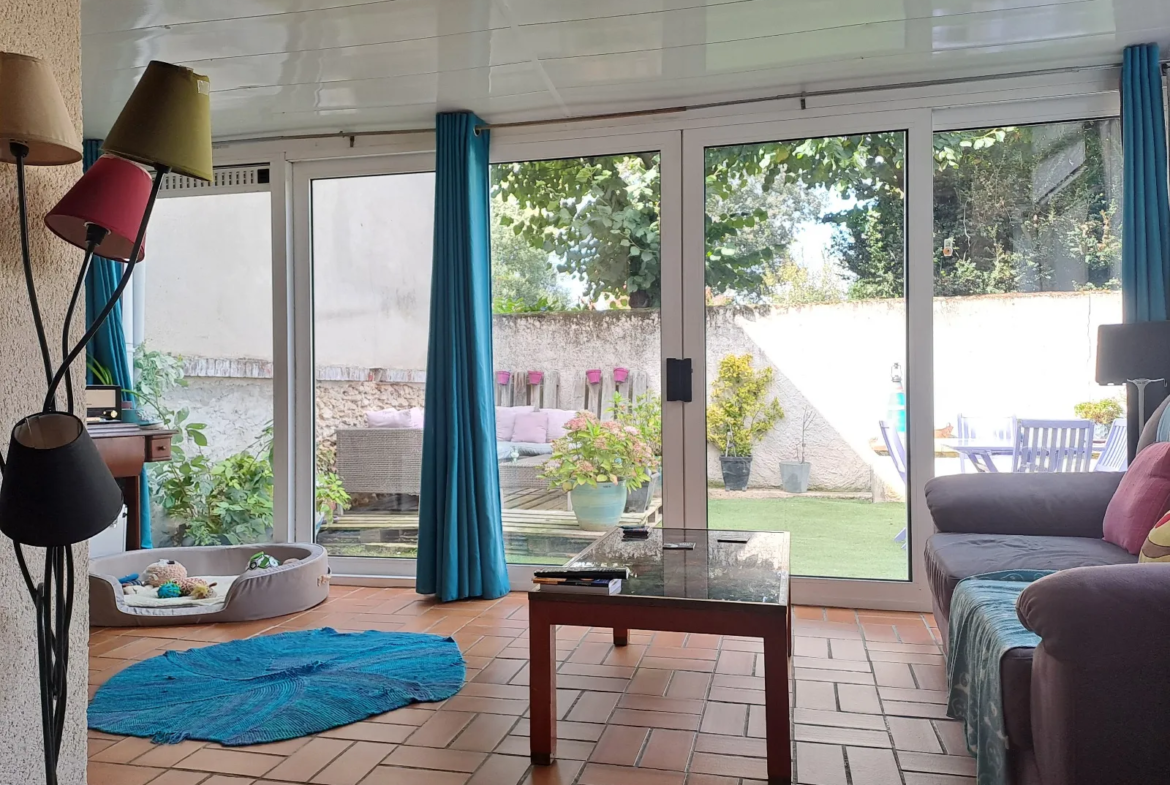 Appartement 3 pièces à vendre au centre ville d'Ablis 