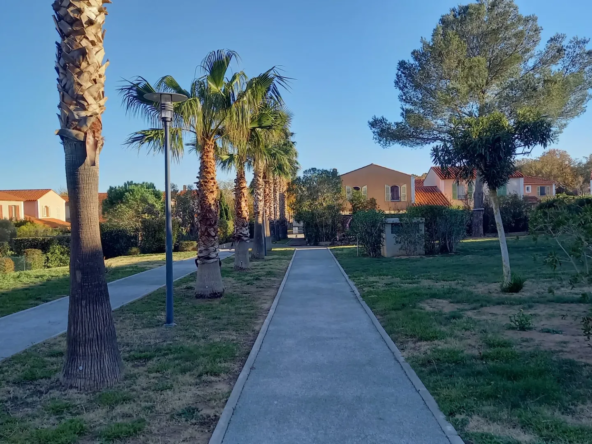 Appartement T2 avec terrasse à Roquebrune-sur-Argens à vendre 