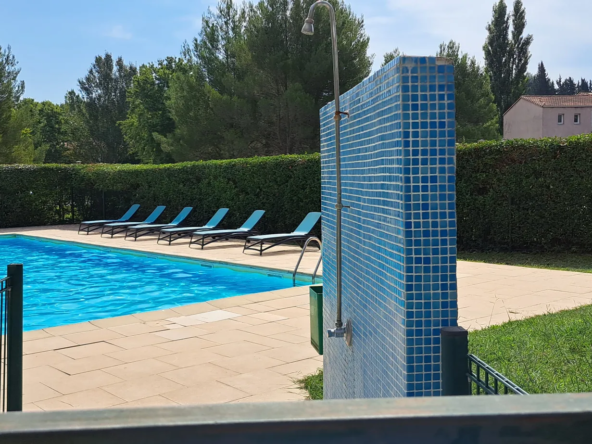 Maison mitoyenne avec piscine à Fuveau 13710 