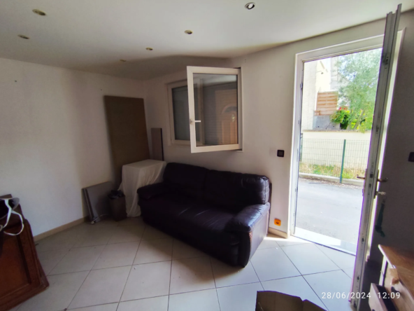 Maison à vendre à Conflans-Sainte-Honorine avec terrasse et jardin 