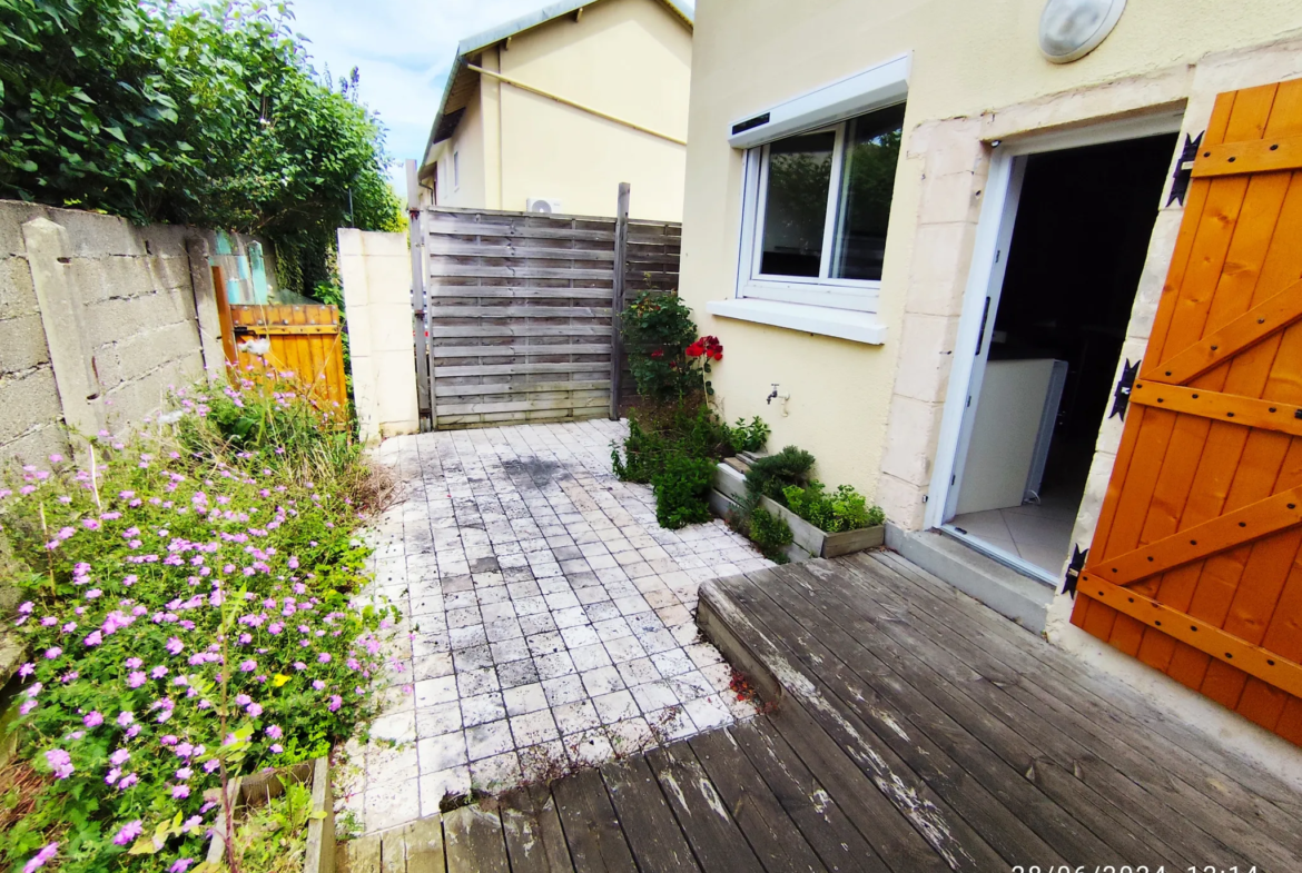 Maison à vendre à Conflans-Sainte-Honorine avec terrasse et jardin 