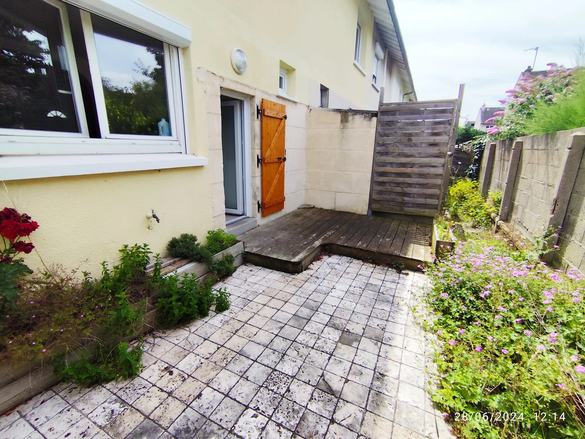 Maison à vendre à Conflans-Sainte-Honorine avec terrasse et jardin 