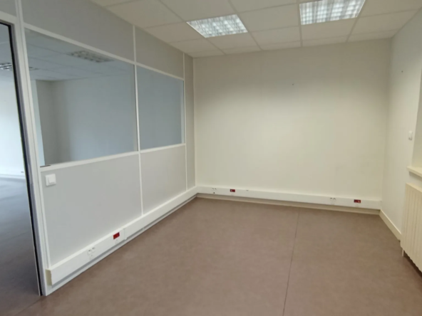 Maison de Ville à Vendre à Lillebonne - 160 m² 