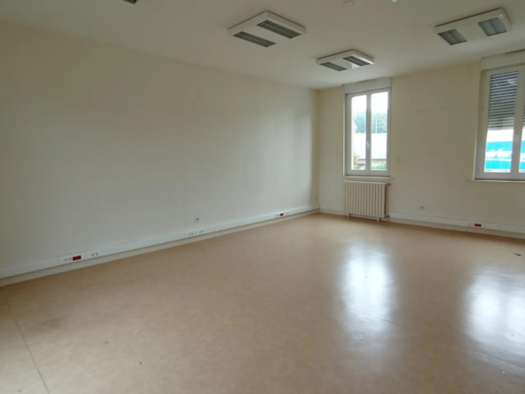 Maison de Ville à Vendre à Lillebonne - 160 m² 
