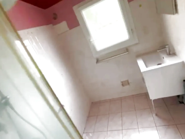 Maison de Plain-Pied à Bouaye - 2 Chambres - 128 500 € 