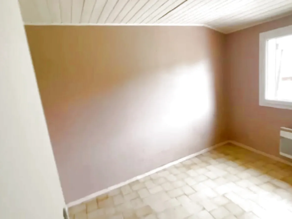 Maison de Plain-Pied à Bouaye - 2 Chambres - 128 500 € 