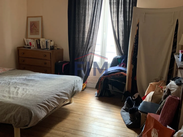 Appartement F5 ancien hôtel à Dieppe - 114 m² à vendre 