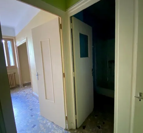 Appartement 26,45 m² à vendre - Métro Saxe Gambetta, Lyon 