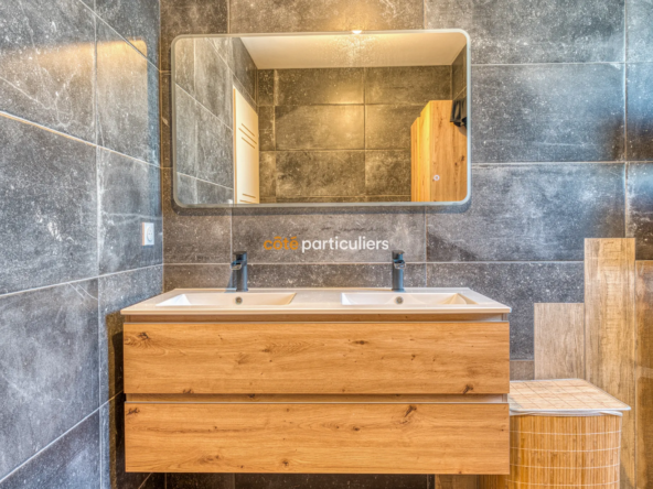 Maison contemporaine de 95 m² avec piscine chauffée à Falleron 