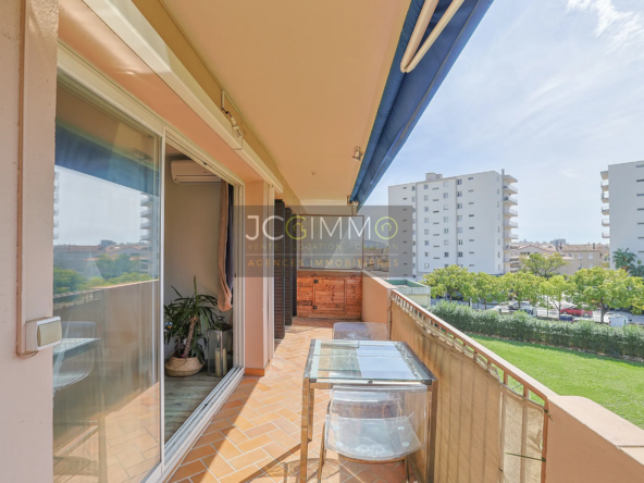 Appartement T3 rénové avec terrasse à La Garde 
