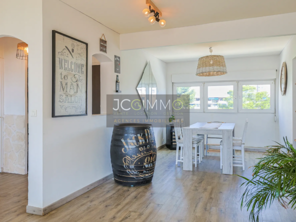 Appartement T3 rénové avec terrasse à La Garde 