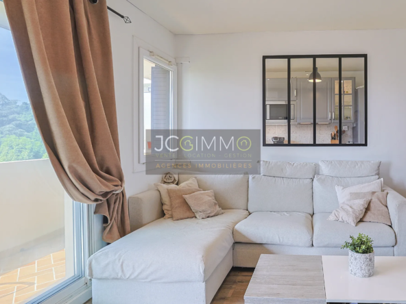Appartement T3 rénové avec terrasse à La Garde 