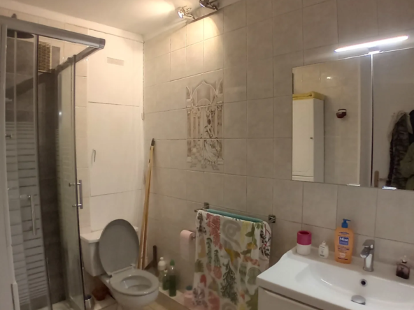 Studio rénové à vendre aux Sablettes, 31,50 m² 